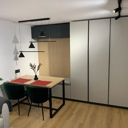 Prosper Plaza Appartamento 4*